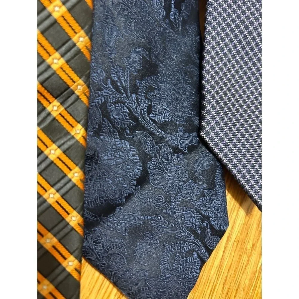 Bundle‎ of four navy blue ties silk poly 1 pocket square office work wedding